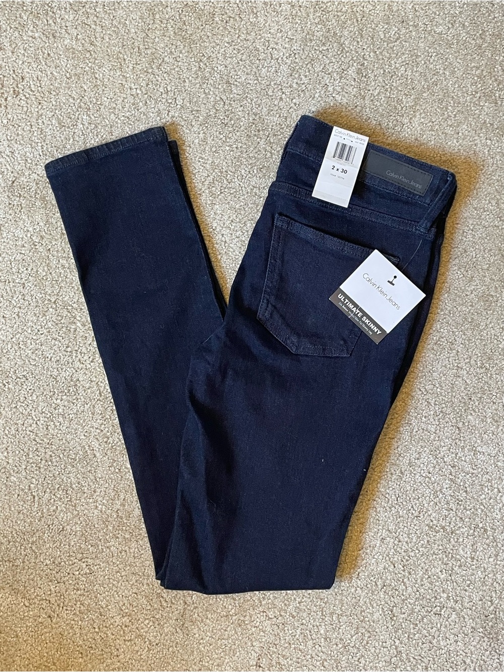 Calvin Klein Women's Dark Navy Stretchy Skinny Jeans